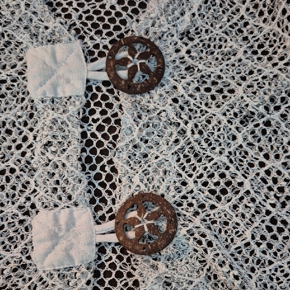 Kaktus White Open-Knit Cardigan with Button Detail - Picture 5 of 8